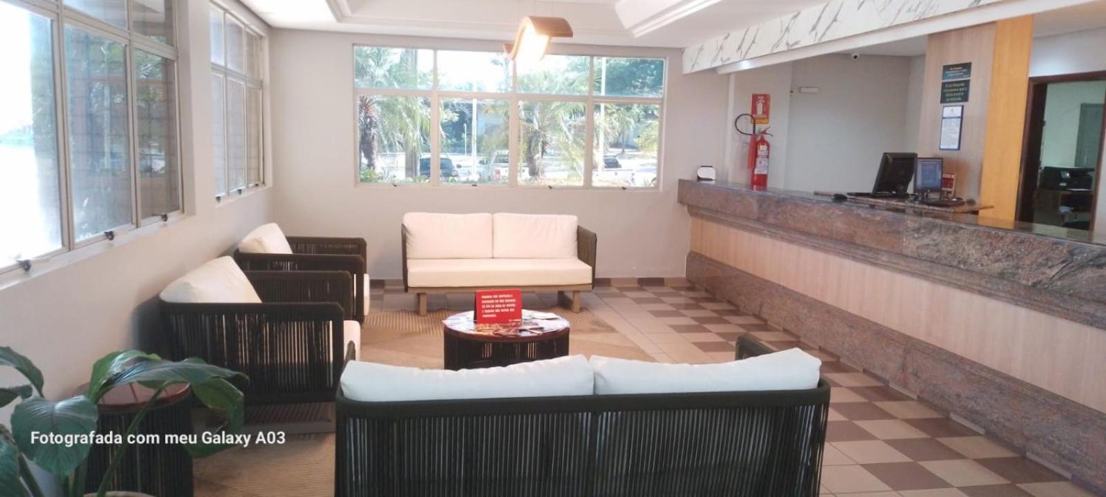 פלמס Victoria Plaza Hotel מראה חיצוני תמונה
